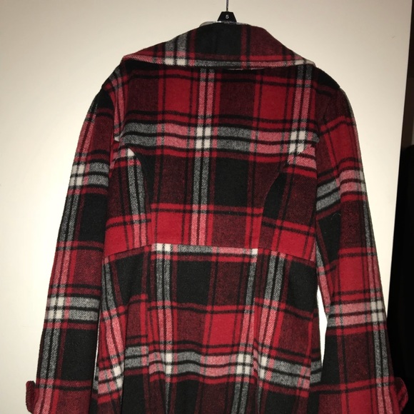 Red Plaid coat - Picture 2 of 3